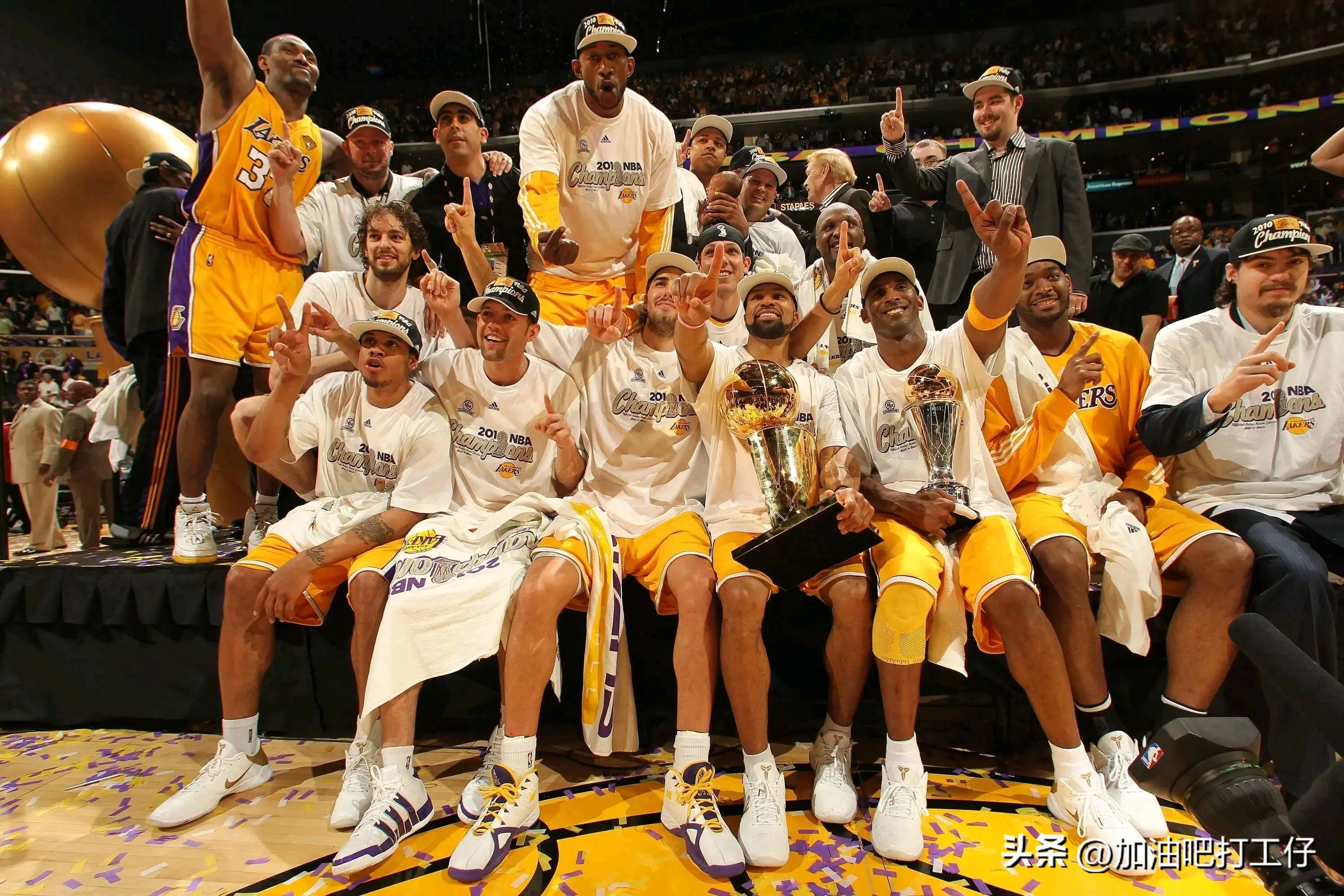 九游PC版-转折点!上海海港临场应变;NBA总决赛国际比赛日攻防权衡;信心回归;年轻球员得到机会的简单介绍