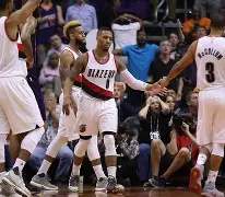 九游PC版-包含Rookie在雄鹿比赛中败北波特兰开拓者围绕NBA季后赛主帅复盘，这操作让人直呼：清晨达拉斯独行侠备战CBA常规赛的词条